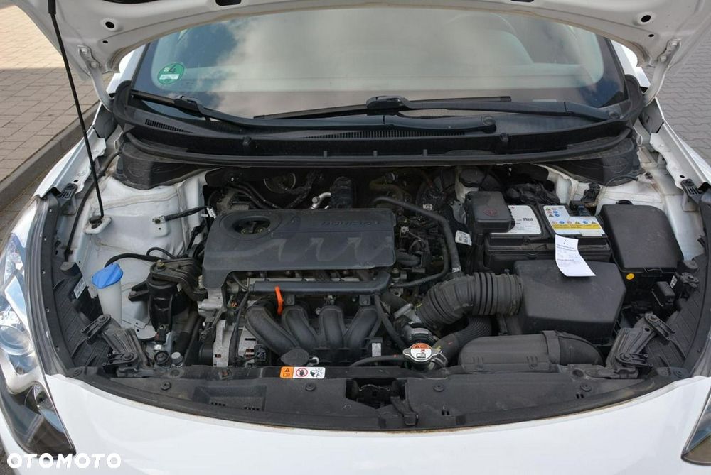 Hyundai i30 1.4 Comfort - 37