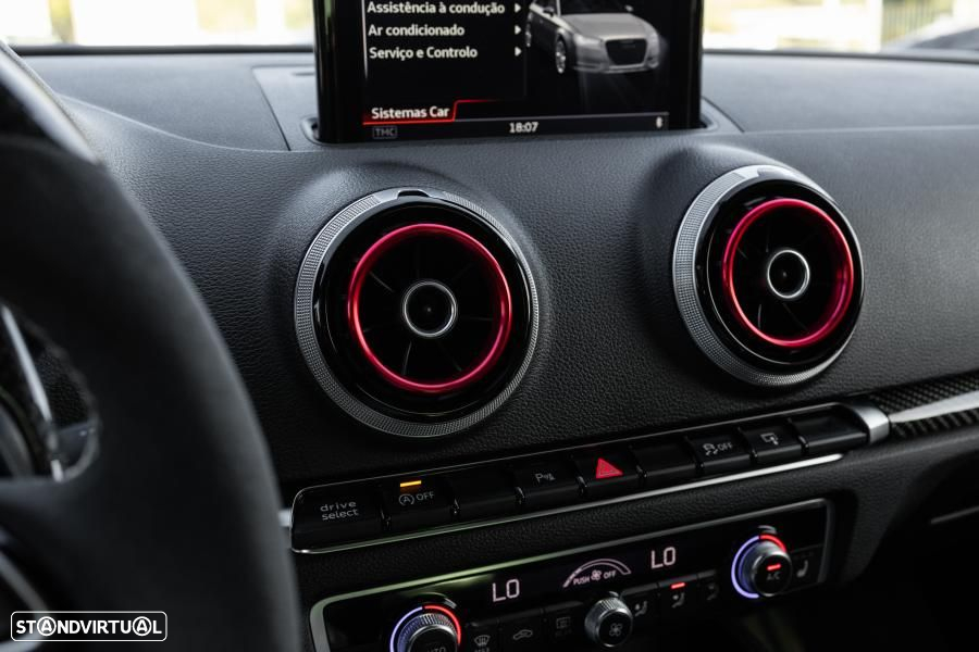 Audi RS3 Sportback 2.5 TFSI quattro S tronic - 58