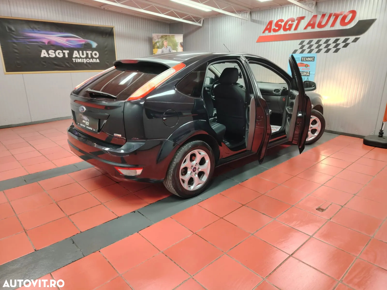 Ford Focus - 19