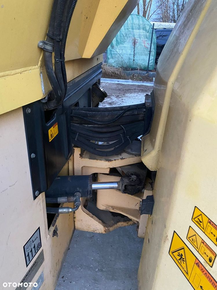 Dynapac CC432 / 12 ton / Dzielone Bębny - 16