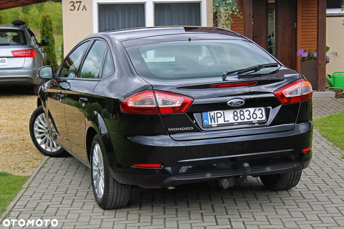 Ford Mondeo 2.0 TDCi Ambiente - 3