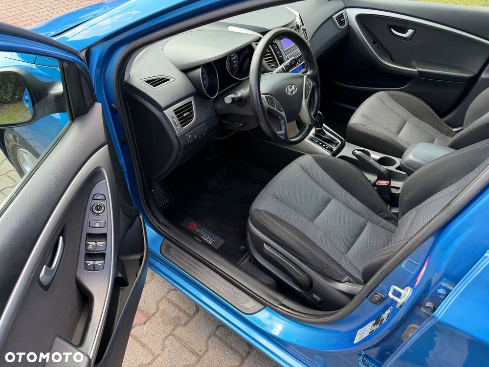 Hyundai i30 Kombi 1.6 GDi DCT Premium - 15