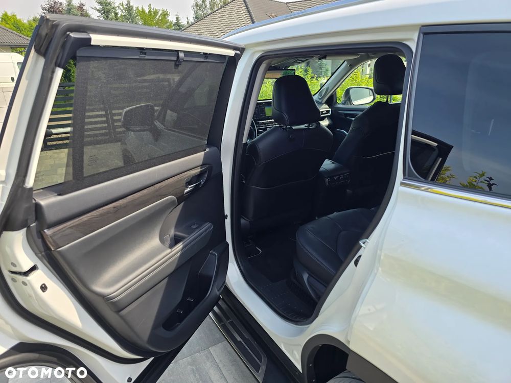 Toyota Highlander 2.5 Hybrid Executive - 5
