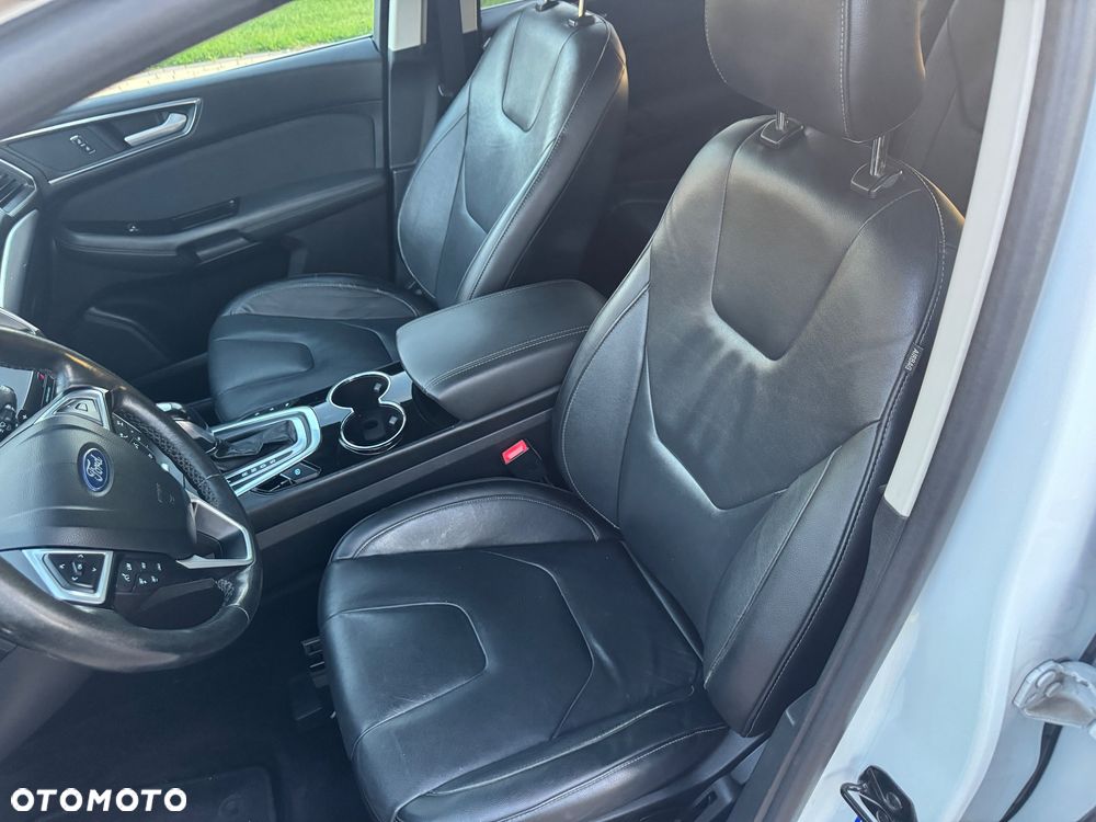 Ford S-Max - 10