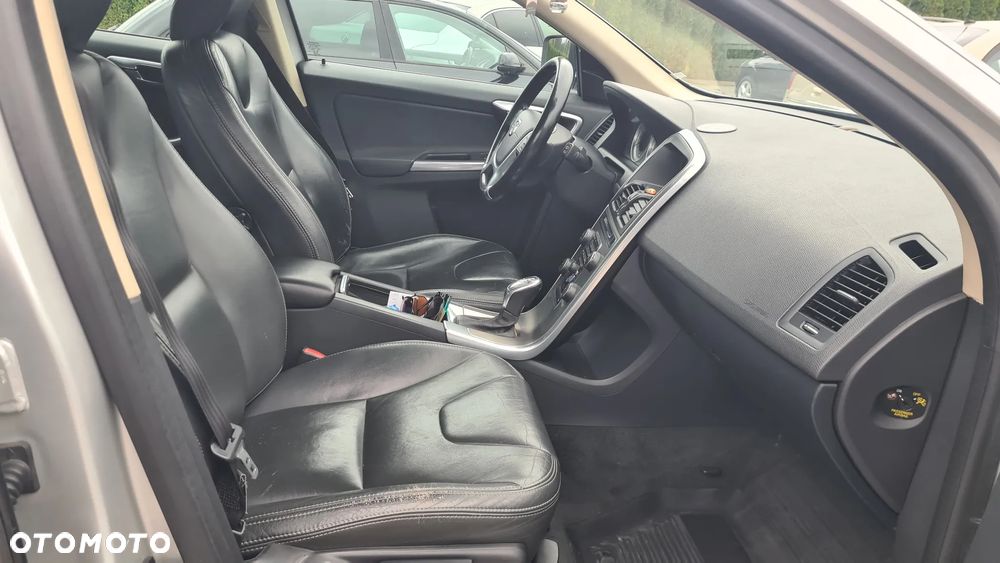Volvo XC 60 - 19