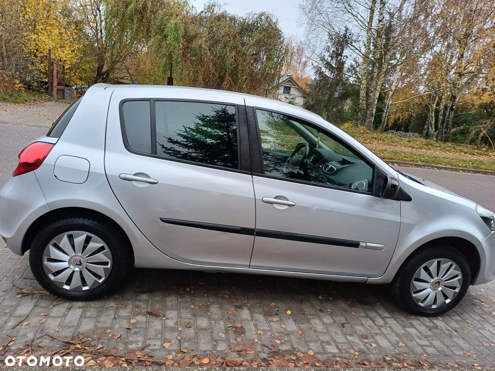 Renault Clio 1.5 dCi Alize - 14