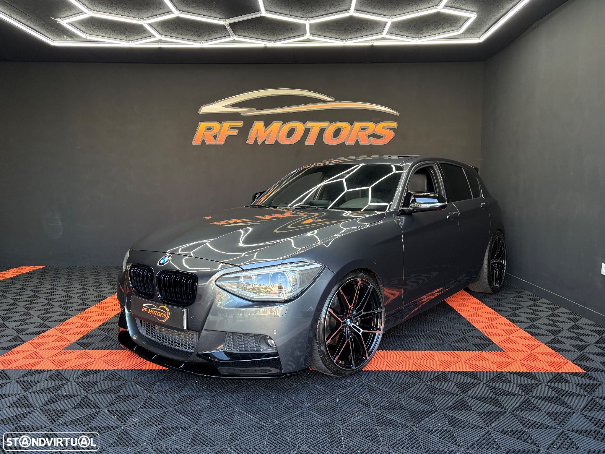 BMW 120 d Pack M - 1