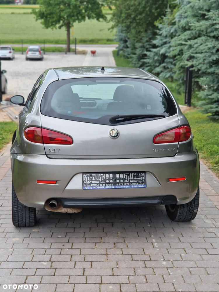 Alfa Romeo 147 1.6 ECO Black Line - 7