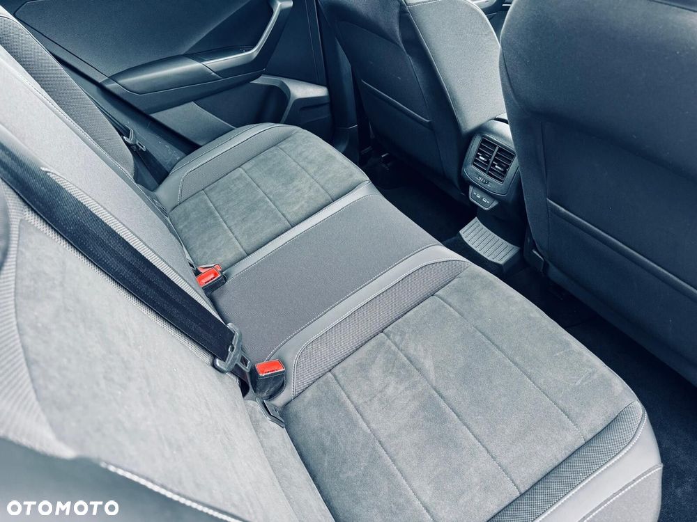 Volkswagen T-Roc 2.0 TDI Special Edition - 13
