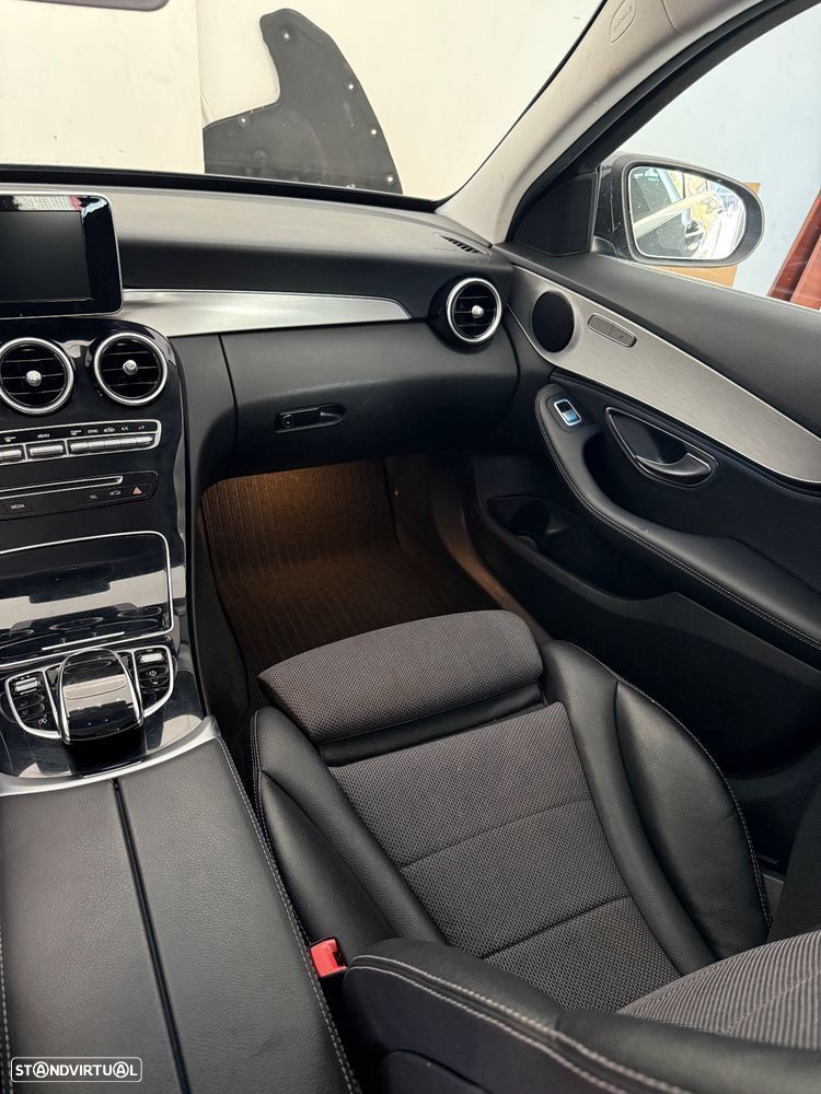 Mercedes-Benz C 200 (BlueTEC) d Station 7G-TRONIC Exclusive - 27