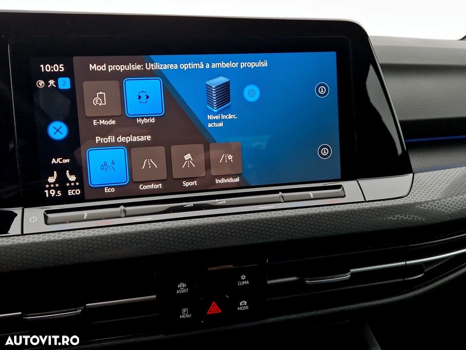 Volkswagen Golf Standard - 21