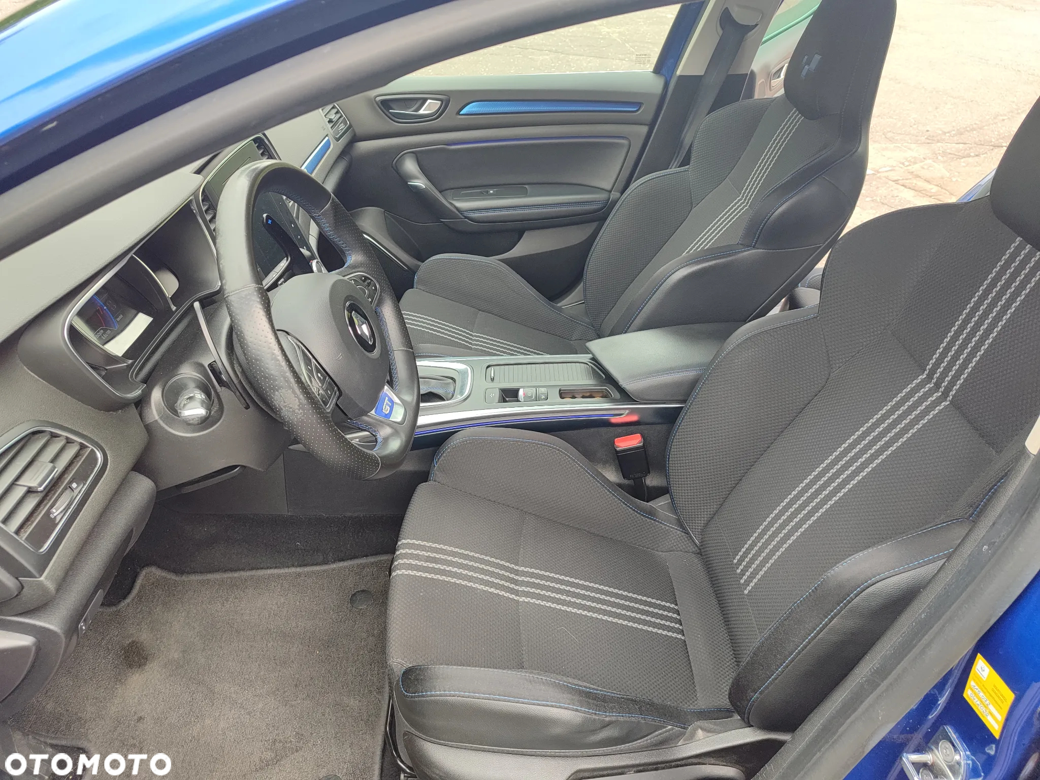 Renault Megane 1.6 TCe GT EDC - 9
