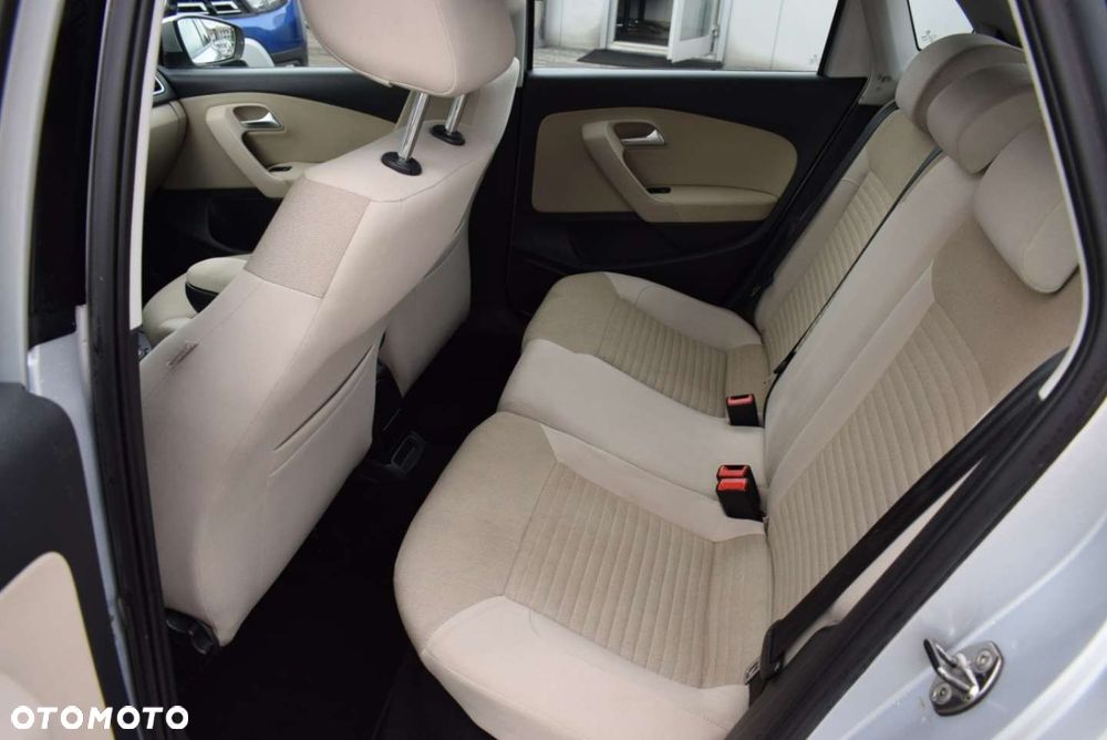 Volkswagen Polo - 18
