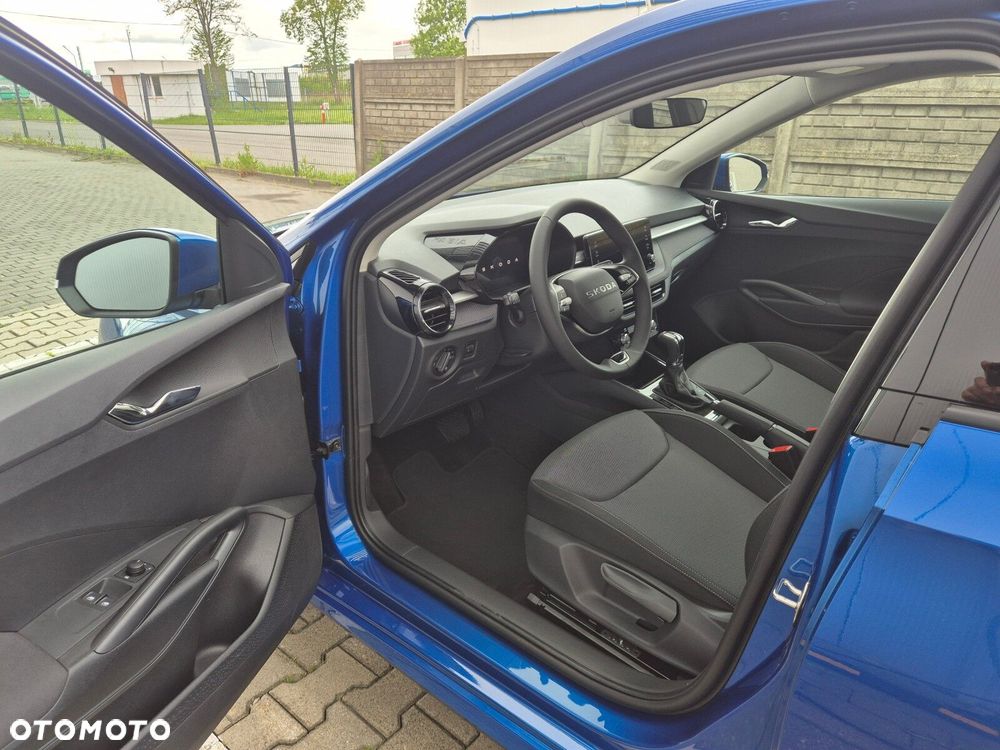 Skoda Fabia 1.0 TSI Drive DSG - 11