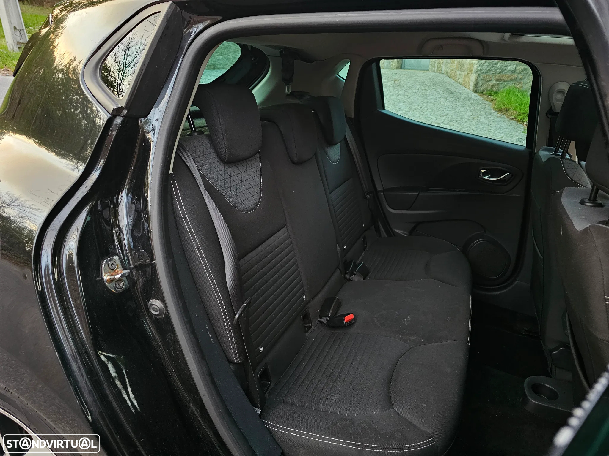 Renault Clio 1.5 dCi Limited EDition - 13