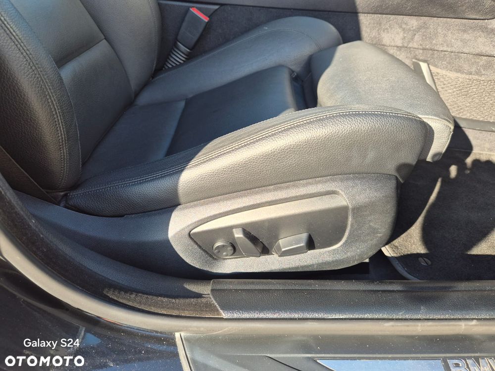 BMW Seria 5 525d xDrive Modern Line - 9