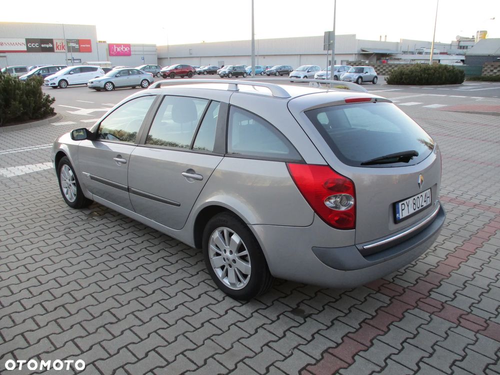 Renault Laguna 2.0 16V Emotion - 4