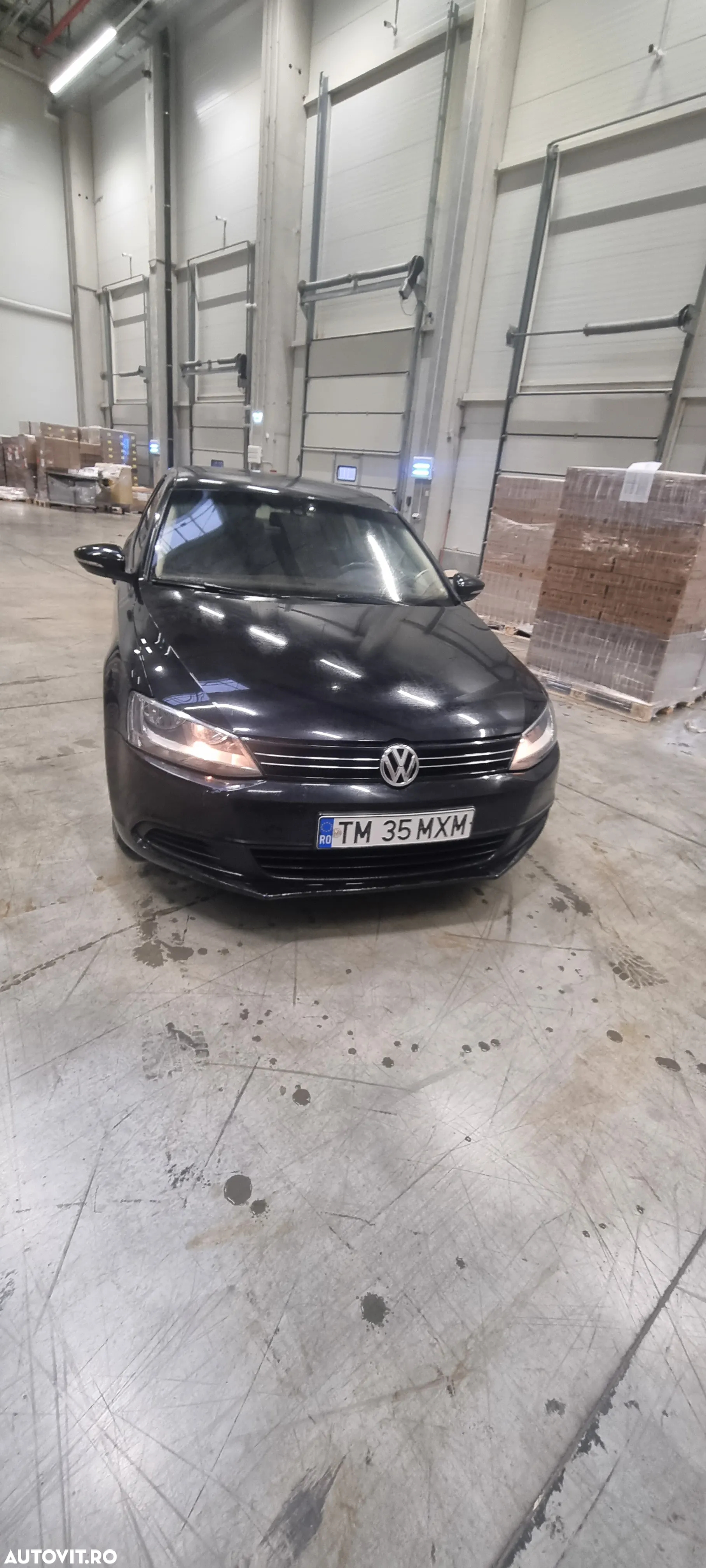 Volkswagen Jetta 1.6 TDI Blue Motion Technology Comfortline - 13