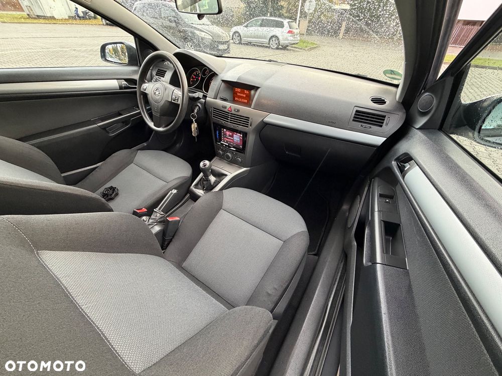 Opel Astra 1.6 Catch me - 18