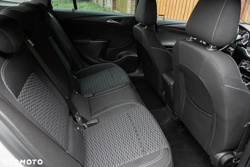 Opel Astra 1.4 Turbo Sports Tourer Innovation - 29