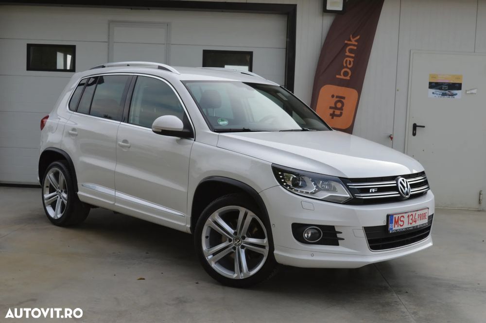 Volkswagen Tiguan - 1