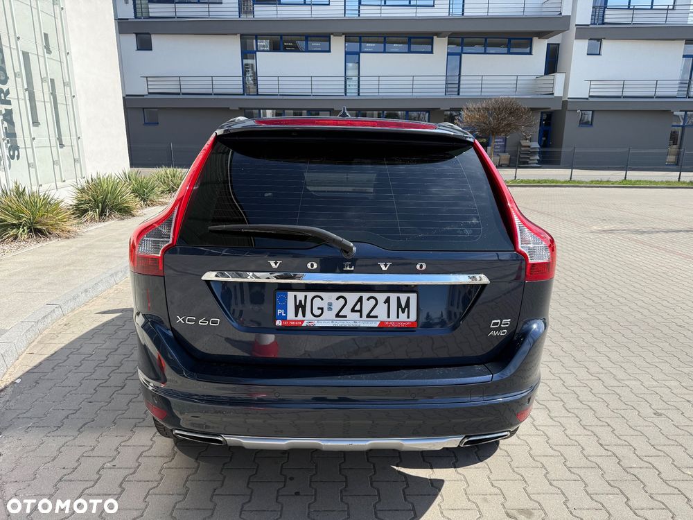 Volvo XC 60 D5 AWD Geartronic Summum - 6