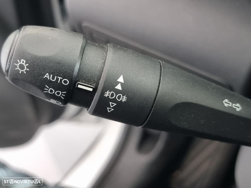 Citroën C3 Aircross 1.2 PureTech Feel - 21