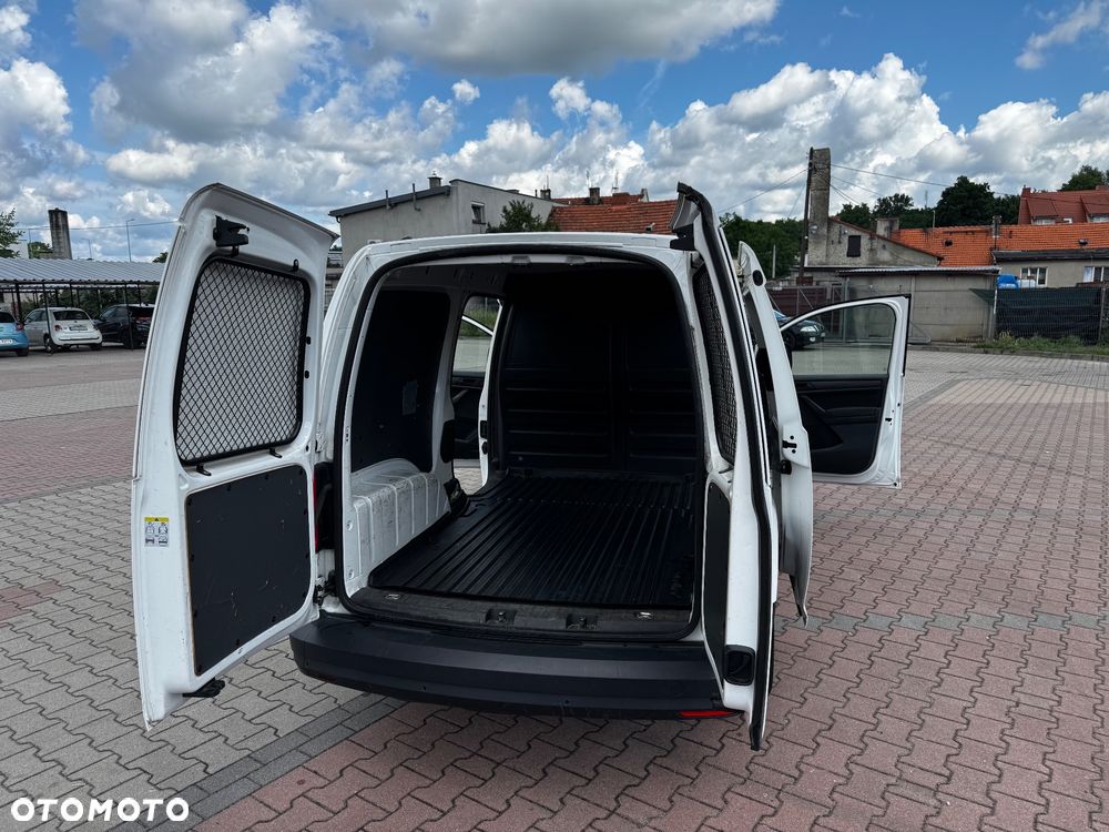 Volkswagen Caddy Maxi 2.0 TDI Trendline DSG - 8