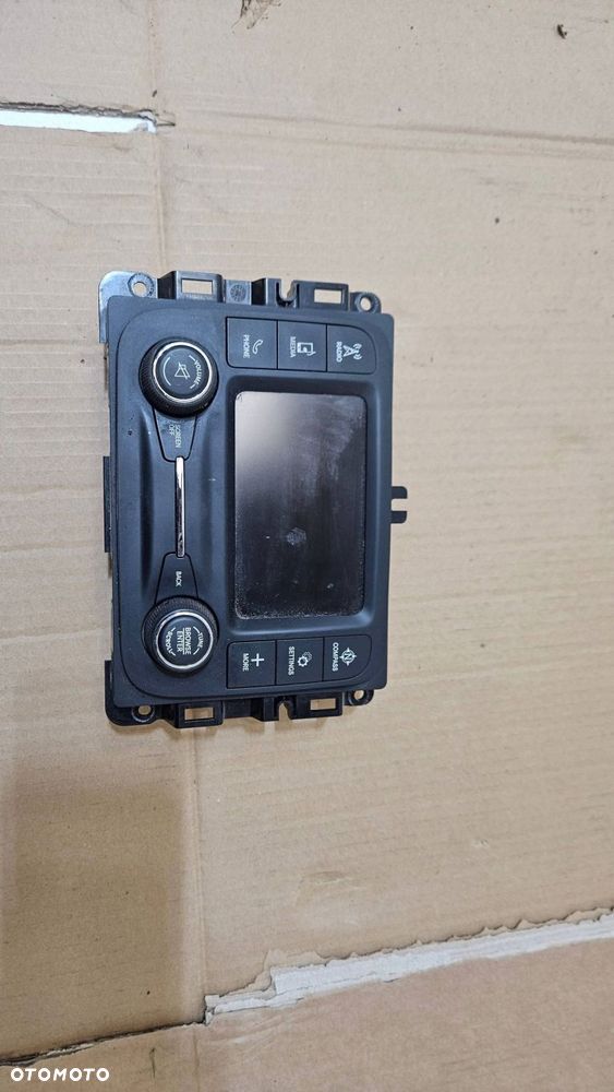 panel sterowania radio dodge ram 1500 68365210ac - 1