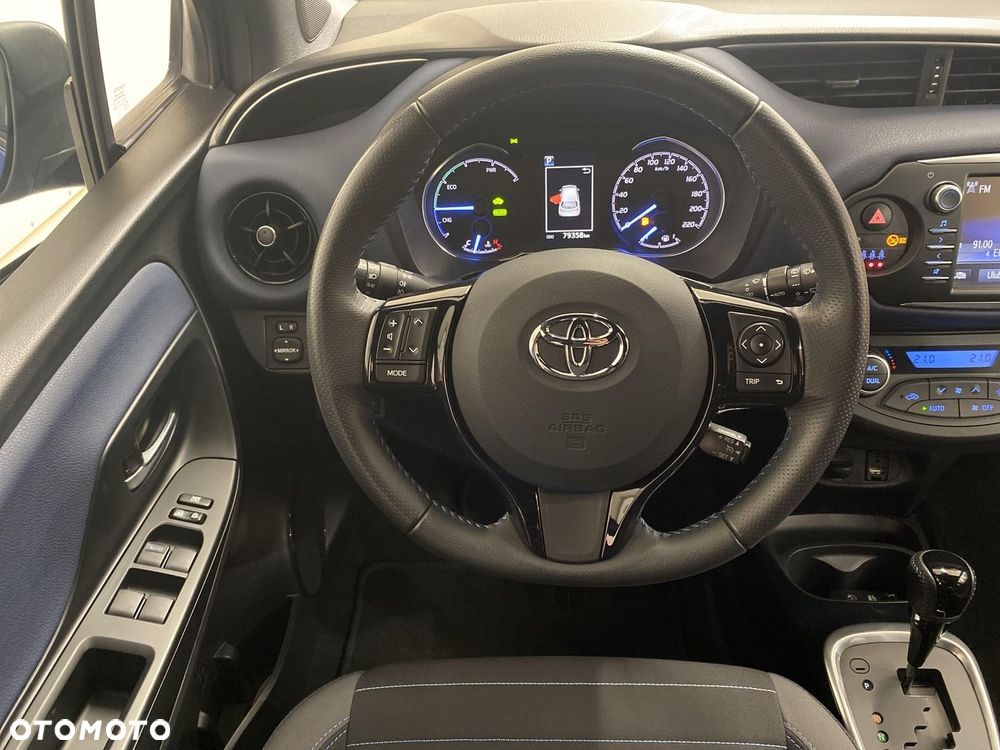 Toyota Yaris - 12