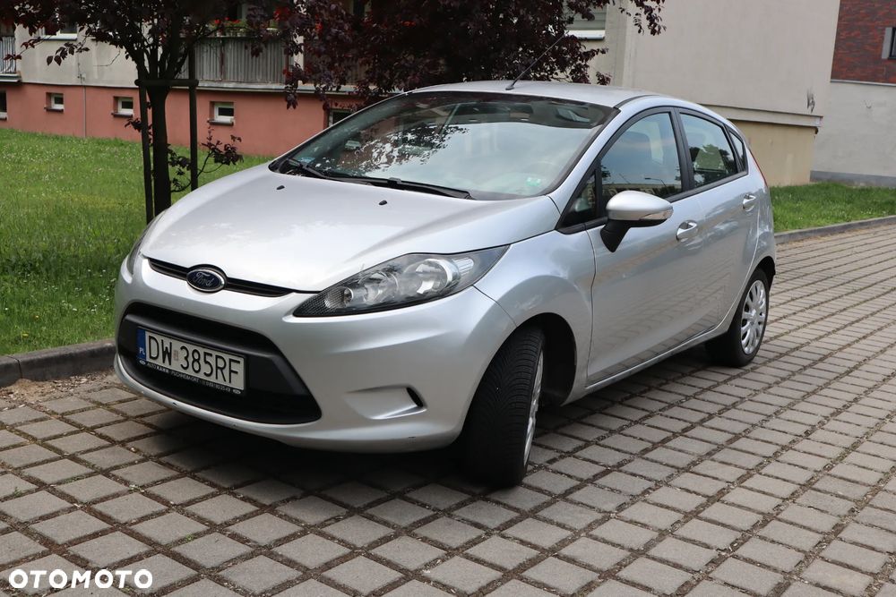 Ford Fiesta 1.25 Ambiente - 1