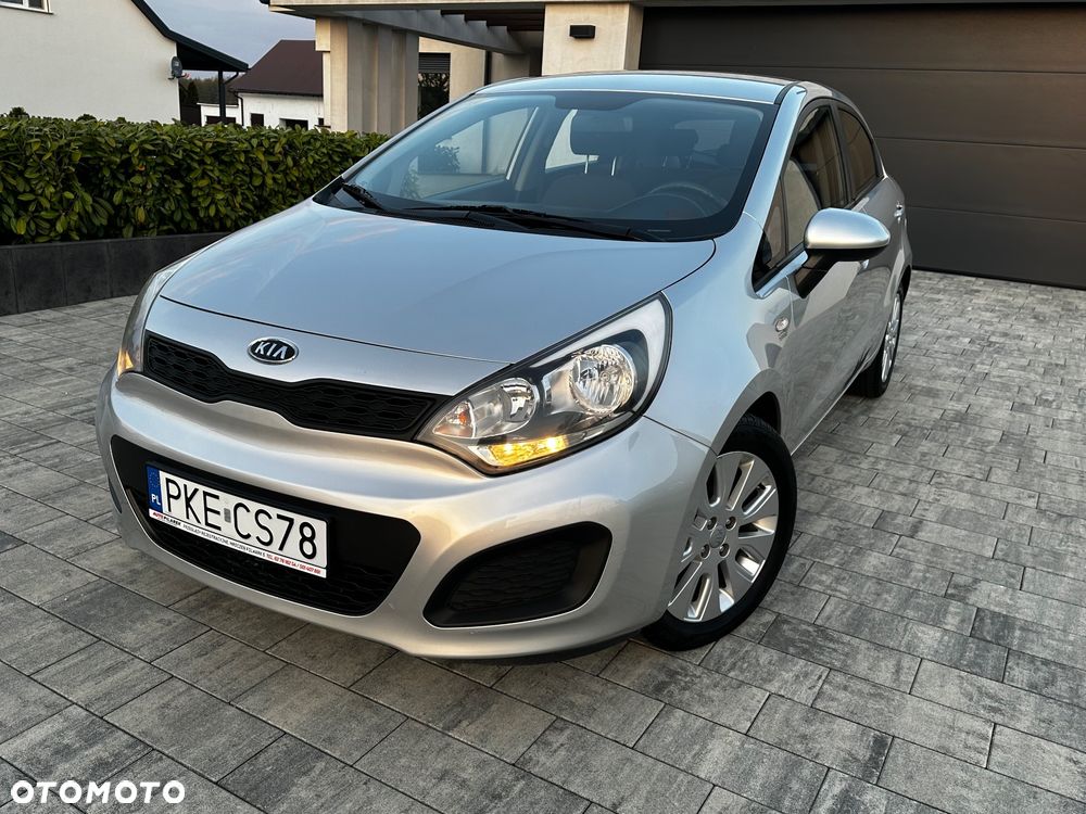 Kia Rio - 2