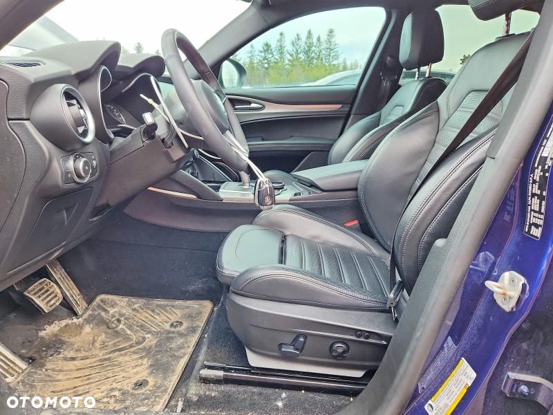 Alfa Romeo Stelvio 2.0 Turbo 16V AT8-Q4 Veloce Ti - 7