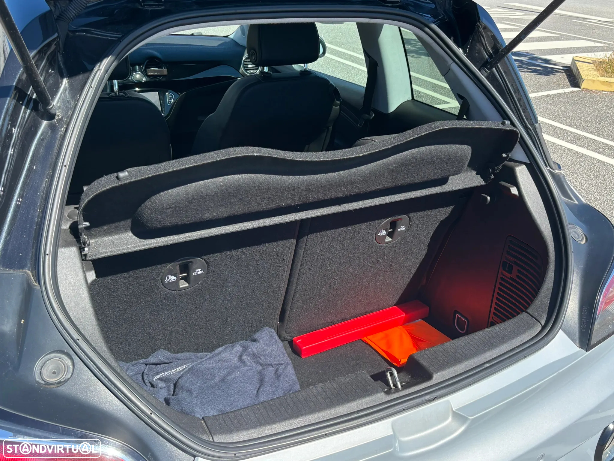 Opel Adam 1.0 T Glam - 26