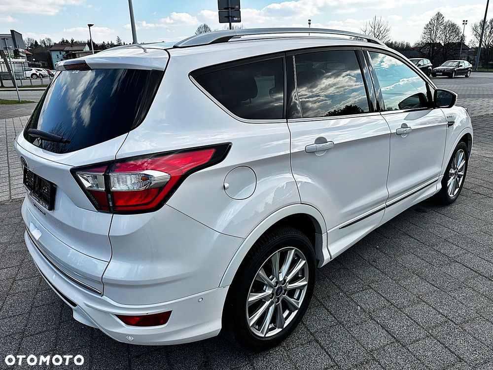 Ford Kuga - 19