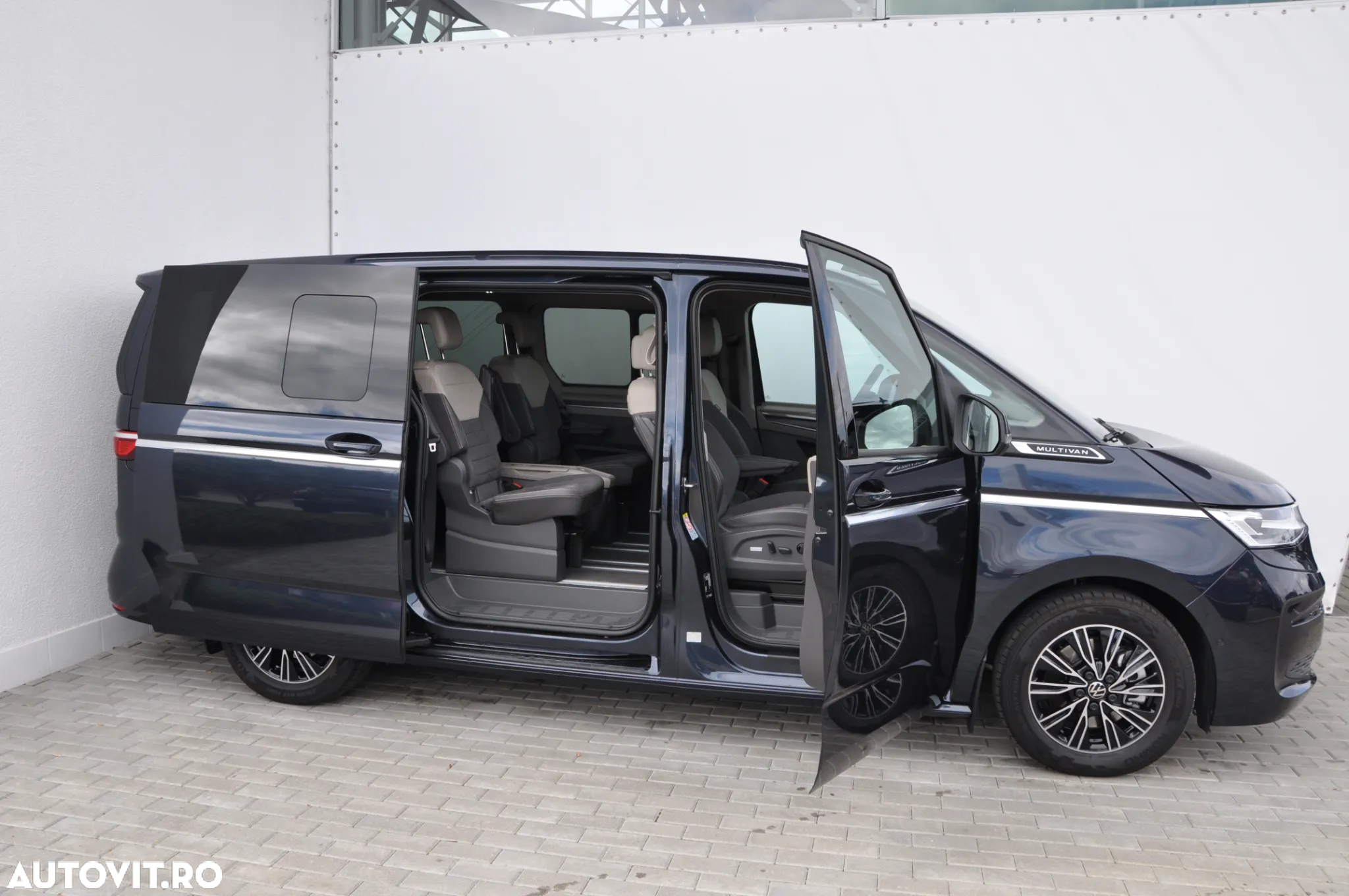Volkswagen Multivan L 2.0 TDI DSG 110KW Style - 12