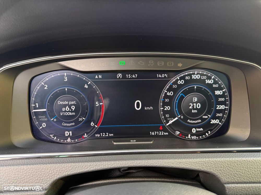 VW Golf Variant 1.6 TDi Highline DSG - 9