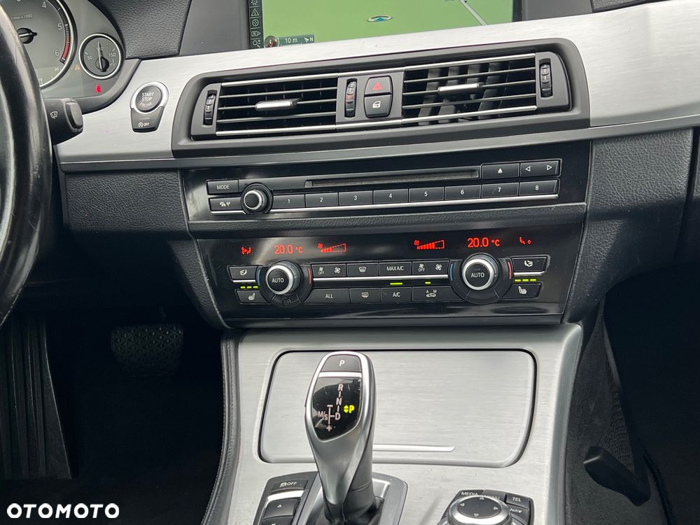 BMW Seria 5 - 29