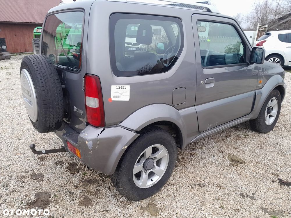 Suzuki Jimny 1.5 DDiS Club - 3