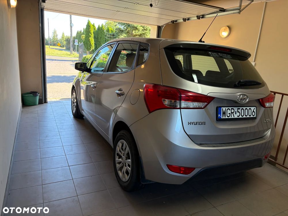 Hyundai ix20 - 3
