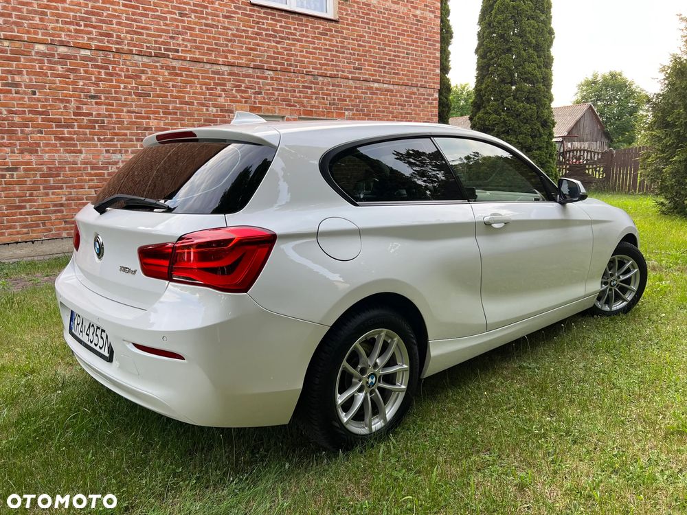 BMW Seria 1 118d Edition Metropolitan - 4