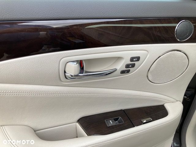 Lexus LS 460 Superior - 14