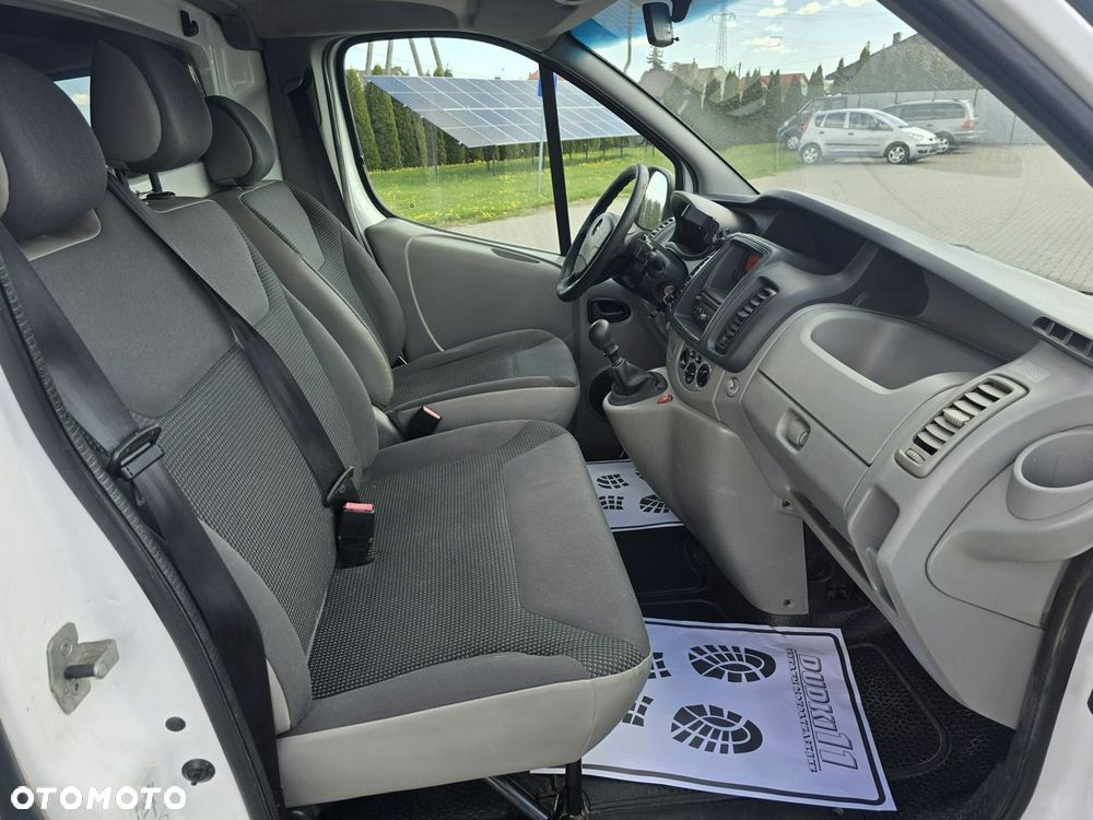 Opel Vivaro - 15