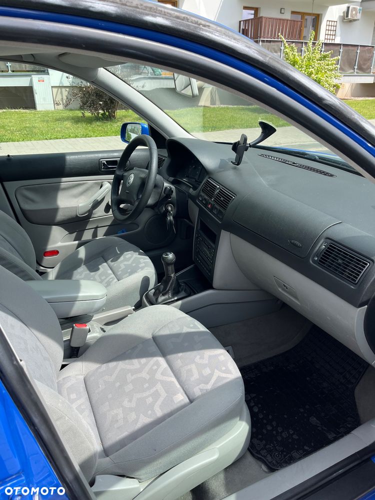 Volkswagen Golf 1.6 Trendline - 15