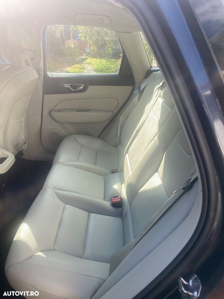 Volvo XC 60 D3 Inscription - 8