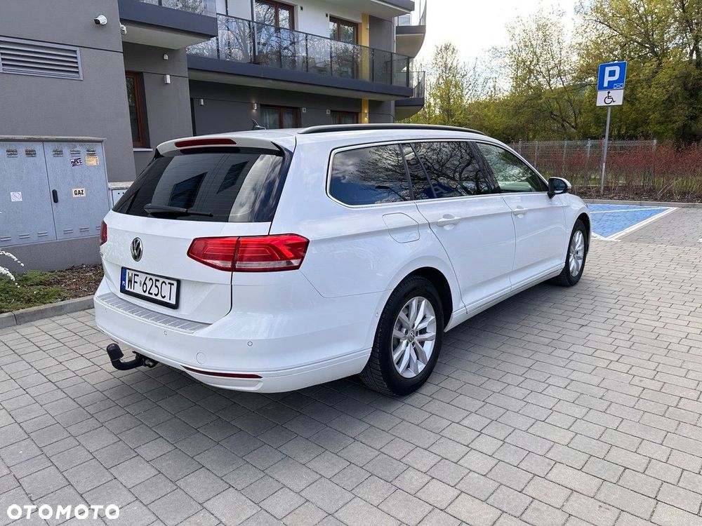 Volkswagen Passat - 6