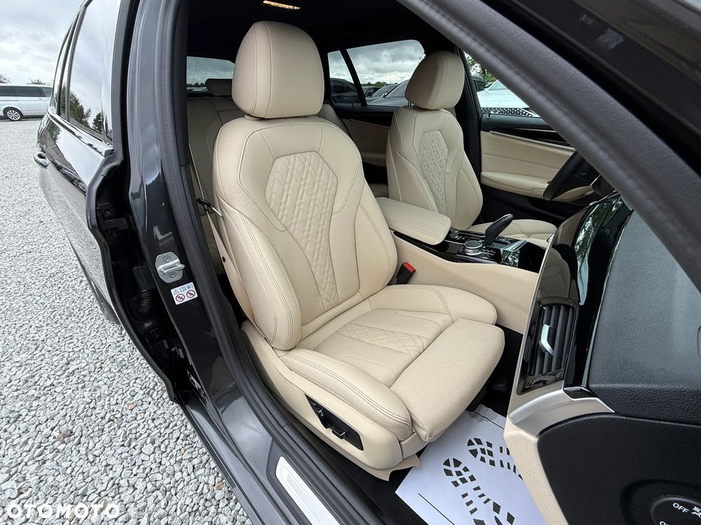 BMW Seria 5 520d Luxury Line - 35