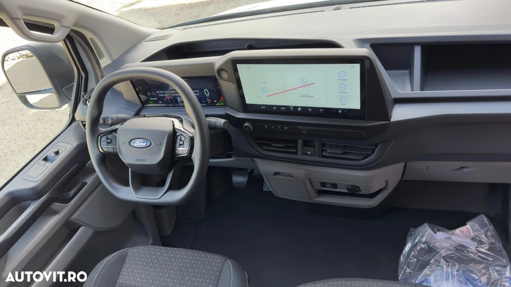 Ford Transit Custom - 13