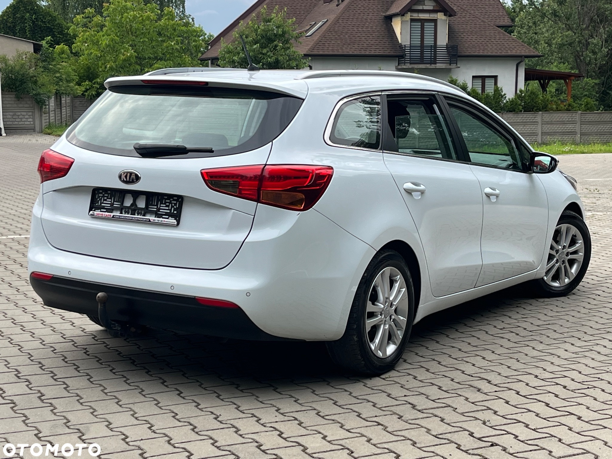 Kia Ceed 1.6 CRDi 128 Vision - 17