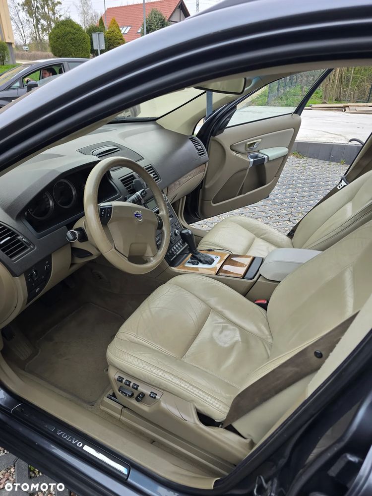 Volvo XC 90 D5 Executive - 6